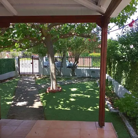 Aan Zee! * Néa Meságkala